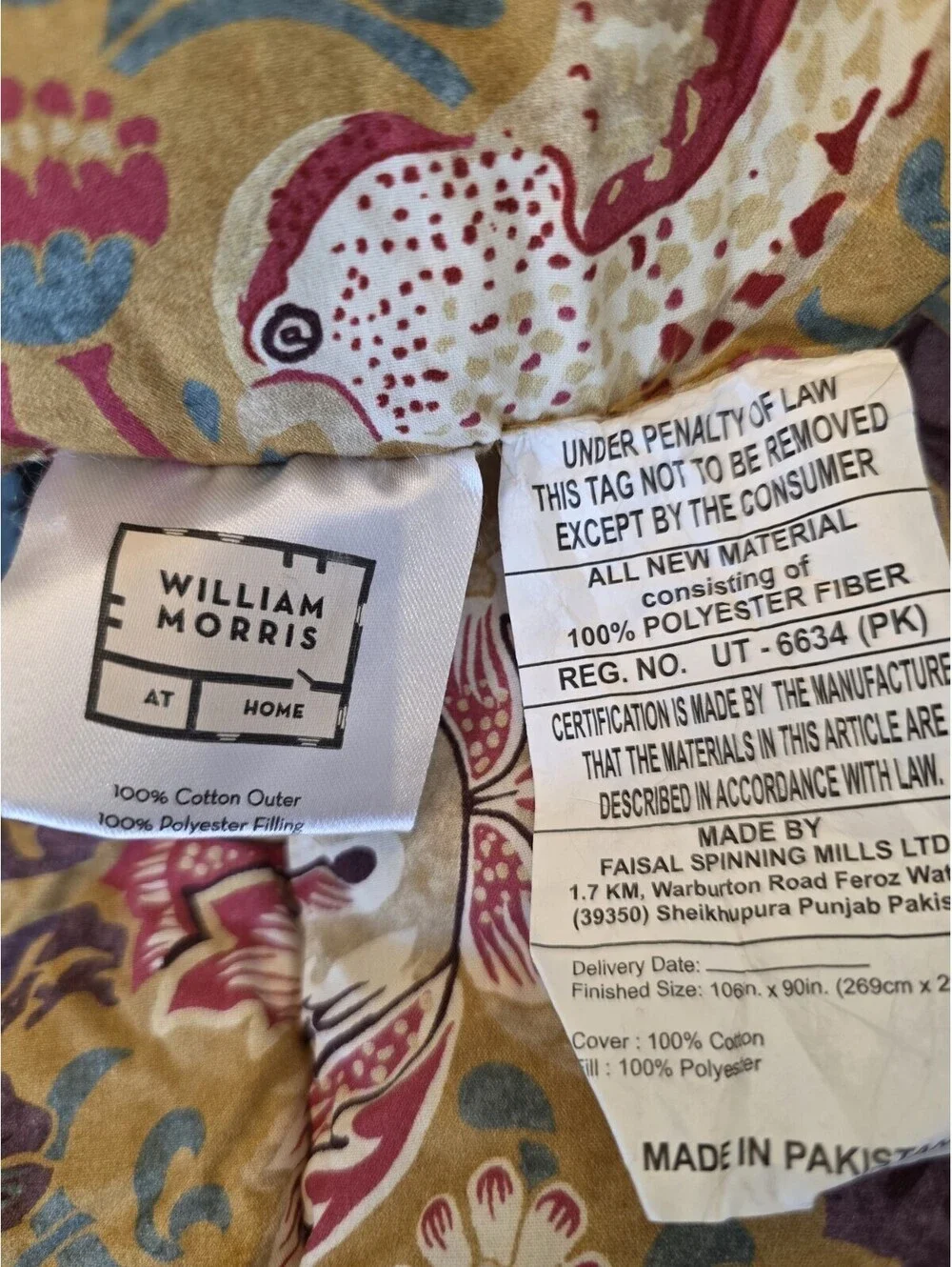Morris & Co. Seasons Saffron King Quilted Duvet & 2 Pillowcases